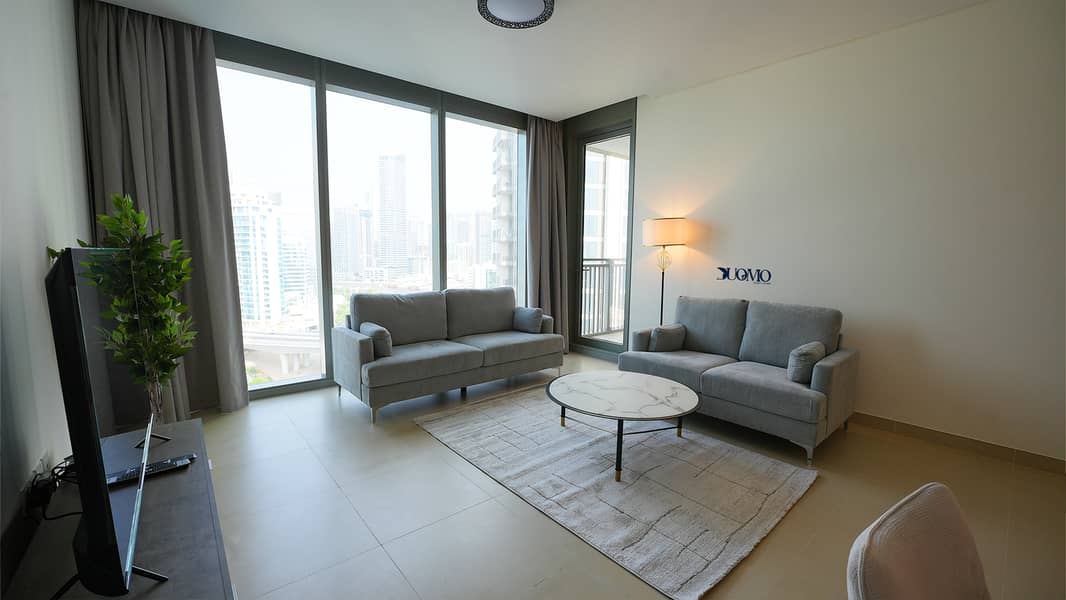 7 Living room. png