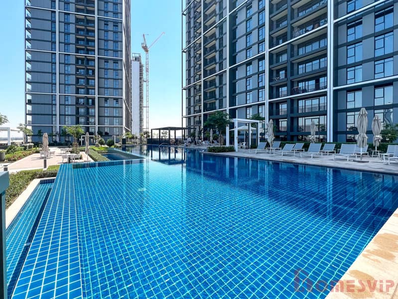 15 Swimming pool 2. jpg