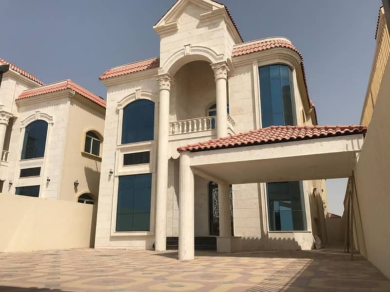 Villa for sale in Ajman% very privileged location with the possibility of bank financing ** attracti