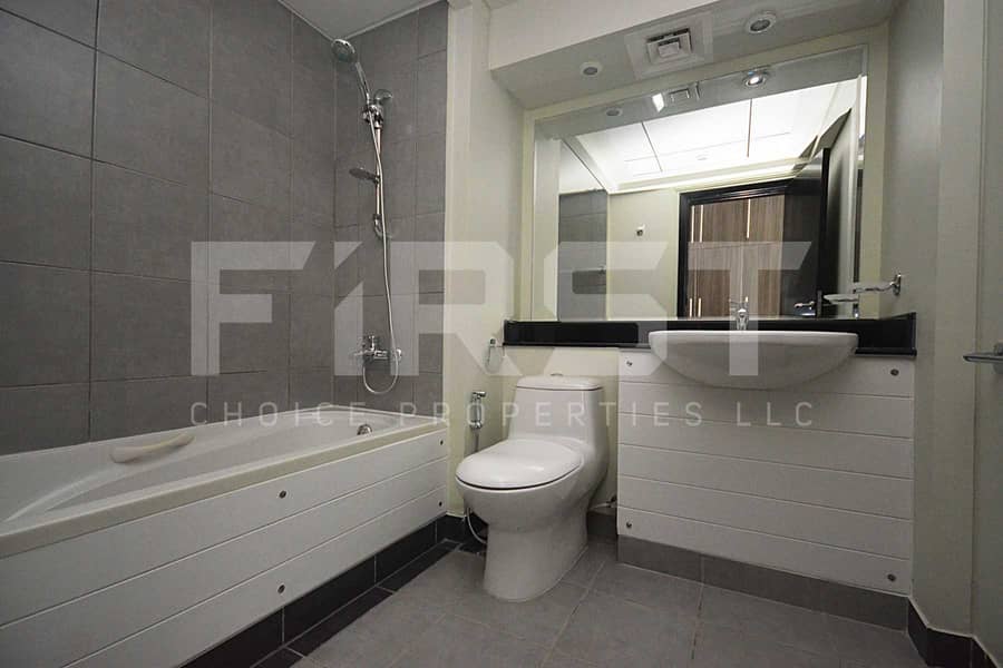 10 Internal Photo of 3 Bedroom Apartment Closed Kitchen in Al Reef Downtown Al Reef Abu Dhabi UAE (18). jpg