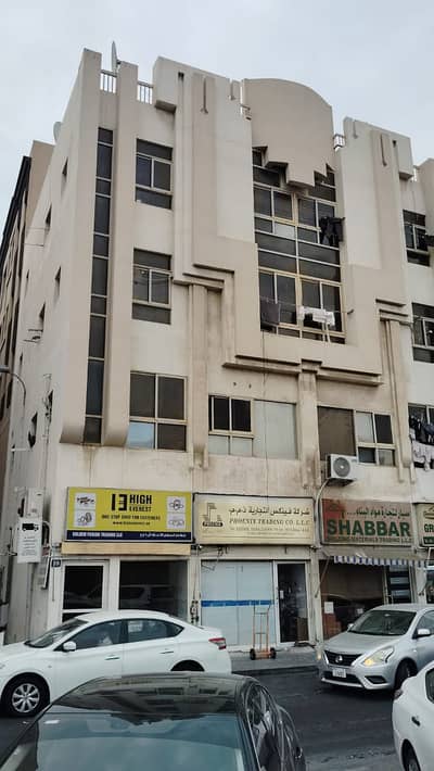 محل تجاري للايجار في ديرة، دبي - WhatsApp Image 2024-08-05 at 18.01. 15. jpeg محل تجاري للايجار في ديرة، دبي - WhatsApp Image 2024-08-05 at 18.01. 15. jpeg