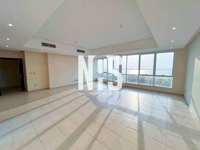 Amazing 3 BHK Apartment with Full Sea View!