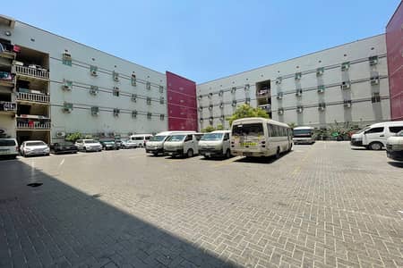 Labour Camp for Rent in Al Quoz, Dubai - PREMIUM AND HUGE LABOUR CAMP | 30 ROOMS AVAILABLE