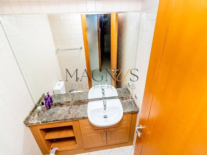 10 Rocky Real Estate - JLT - Cluster U - Al seef 3 - Apartment (3 of 19). jpg