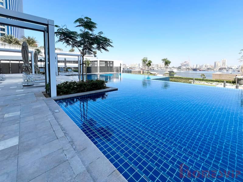 24 Swimming Pool 1. jpg