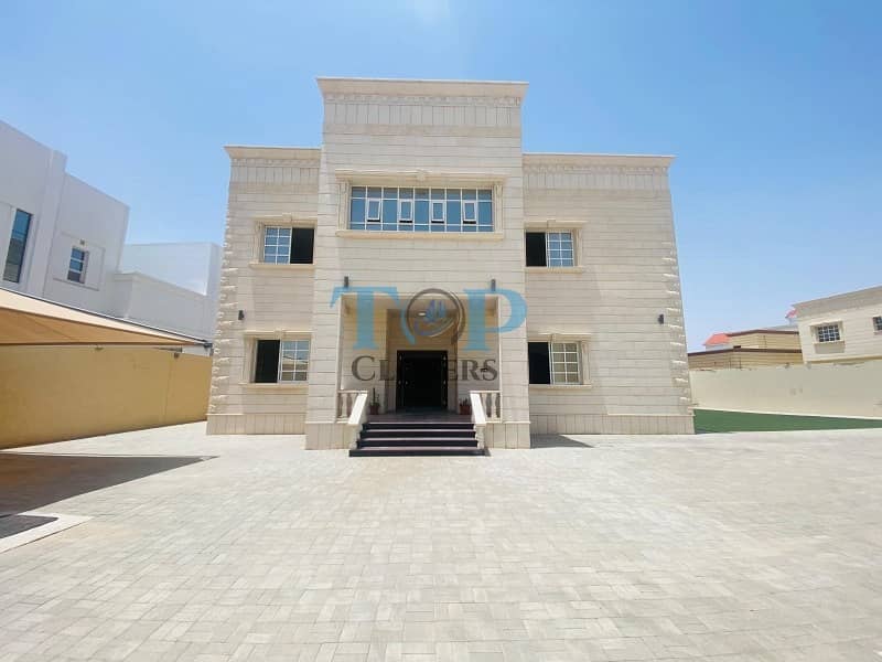 Вилла в Аль Сорудж, 5 спален, 130000 AED - 9493734