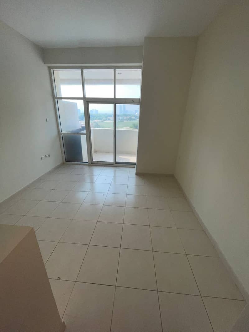 Ready To Move In I Unfurnished I Golf View