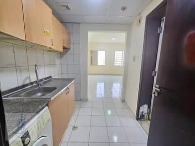 Studio for Rent in International City, Dubai - 2c62583b-c76e-4eff-8bec-8ea983707014. jpeg