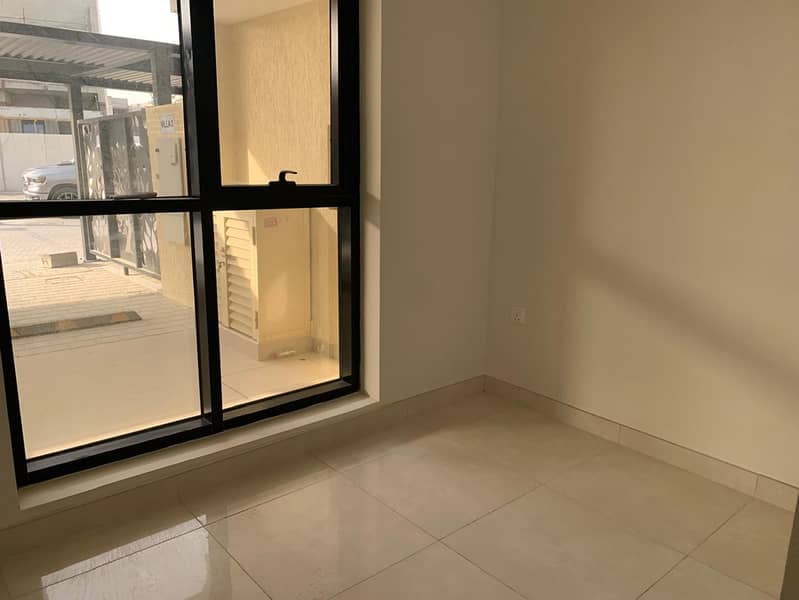8 3br-Maids-Room-Villa-Sale-Furjan (3). jpeg