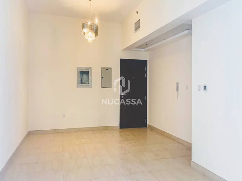 Accessible to Metro | Spacious I Genuine Sale