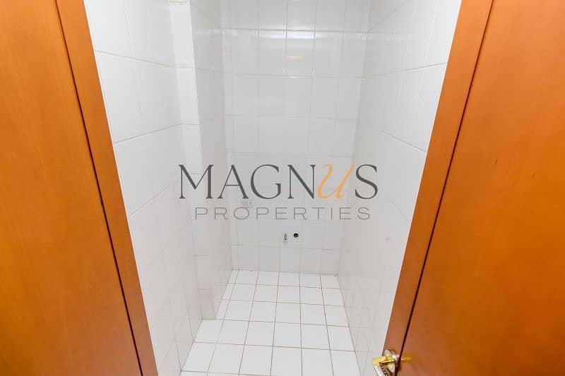 8 Rocky Real Estate - JLT - Cluster U - Al Seef 2 - Apartment (4 of 17). jpg