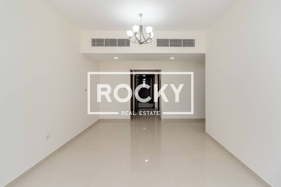 Rocky Real Estate -Al warqa 1 - Melhoof 7 - Apartment (4 of 11). JPG Rocky Real Estate -Al warqa 1 - Melhoof 7 - Apartment (4 of 11). JPG