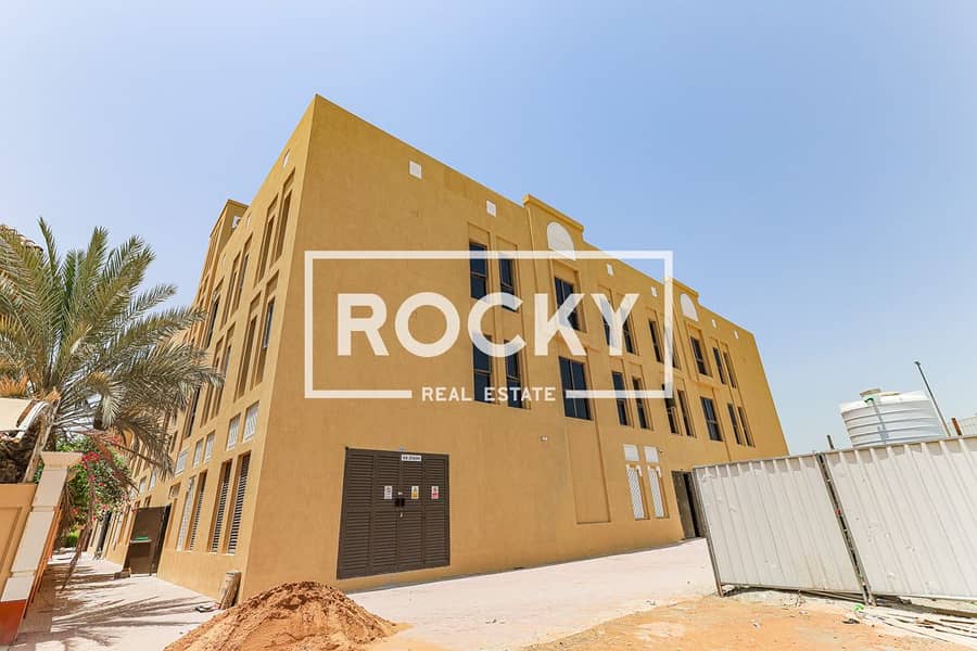 22 Garhoud - Dar Al Garhoud - Exterior & Parking-5598. JPG