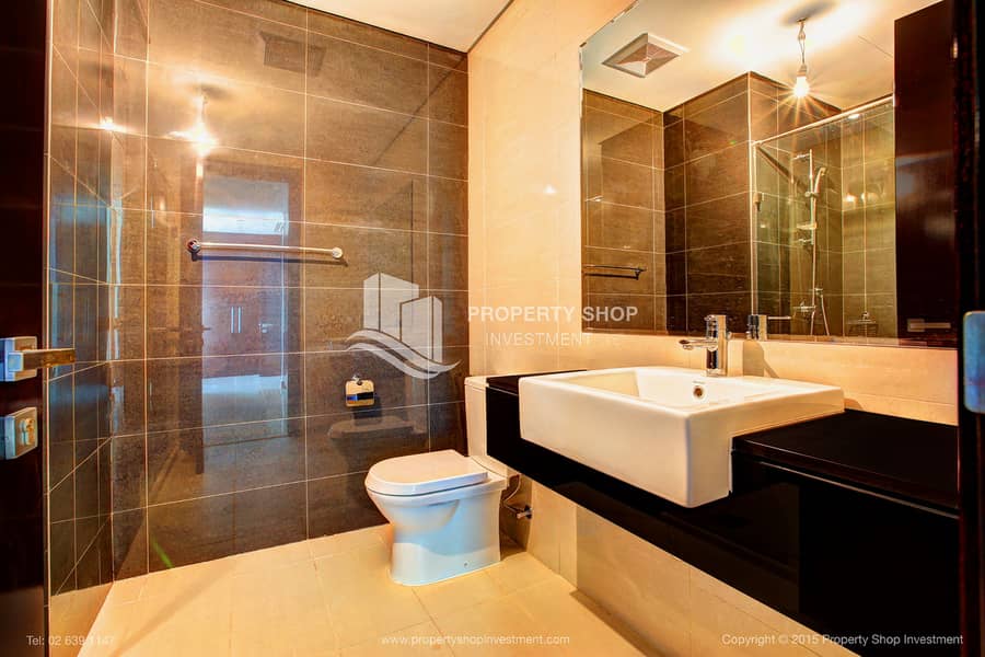 15 3-br-apartment-abu-dhabi-al-reem-island-marina-square-mag-5-residences-bathroom-2. JPG