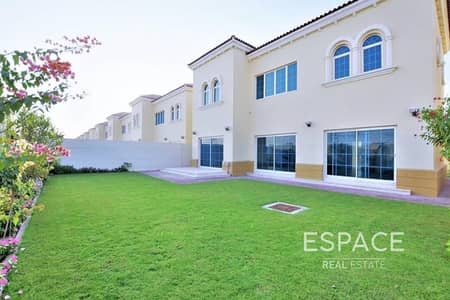 4 Camere Villa in affitto a Jumeirah Park, Dubai - Villa a Jumeirah Park,District 8, 4 camere da letto, 350000 AED - 9511656 4 Camere Villa in affitto a Jumeirah Park, Dubai - Villa a Jumeirah Park,District 8, 4 camere da letto, 350000 AED - 9511656
