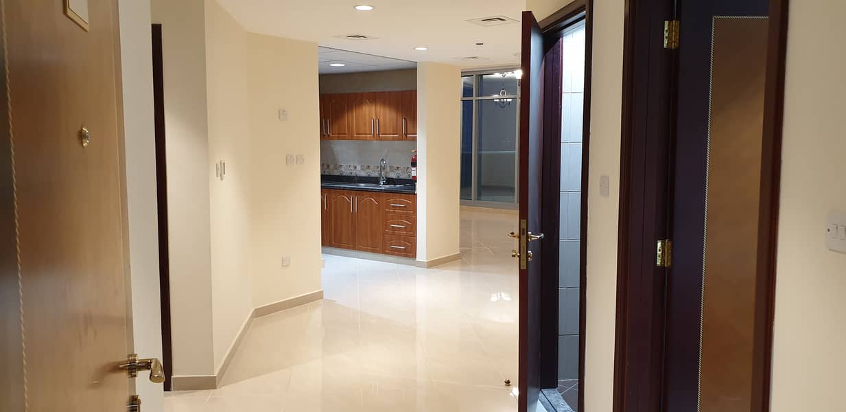 10 Apartment Entrance