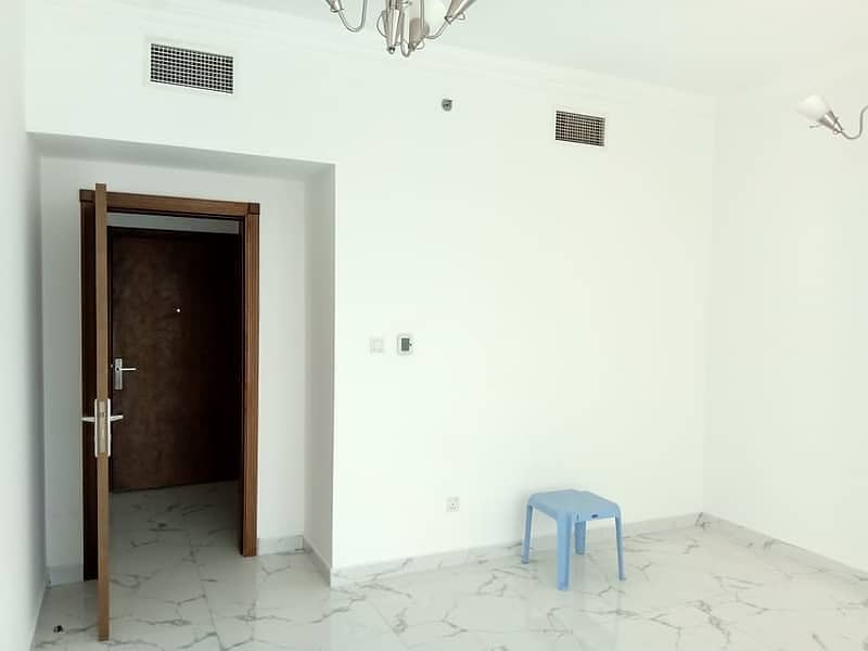 1 Bhk Apartment for Rent in Oasis Tower