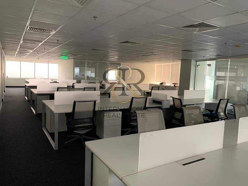 18 Full Floor|Fitted Space|Total  8 Offices