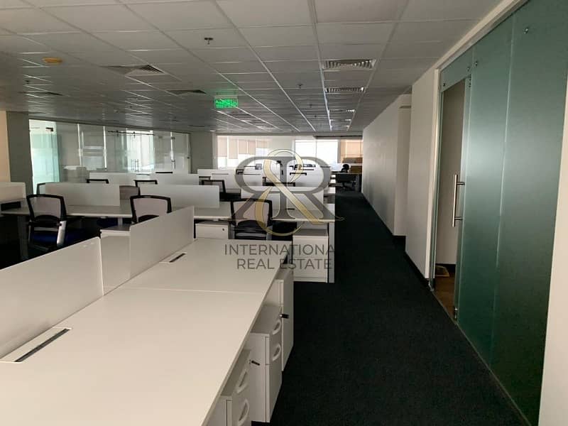 24 Full Floor|Fitted Space|Total  8 Offices