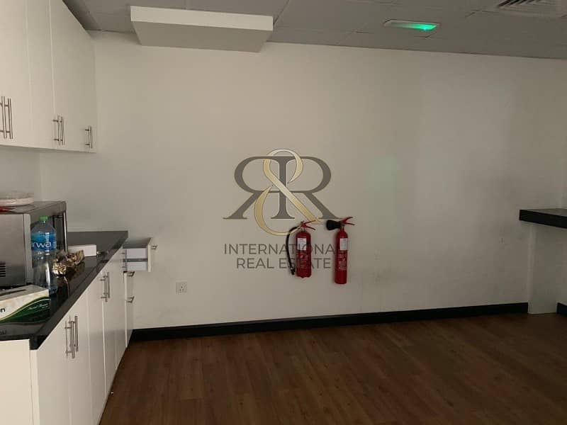27 Full Floor|Fitted Space|Total  8 Offices