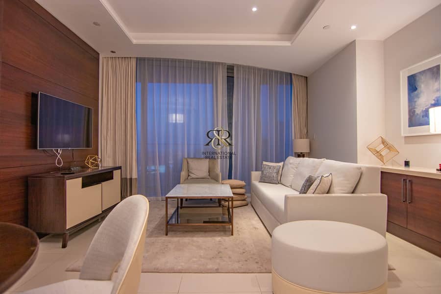 2 With 360 Video Tour | Furnished 1 Bedroom plus Study.