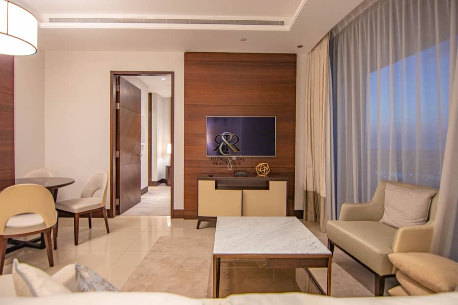 5 With 360 Video Tour | Furnished 1 Bedroom plus Study.