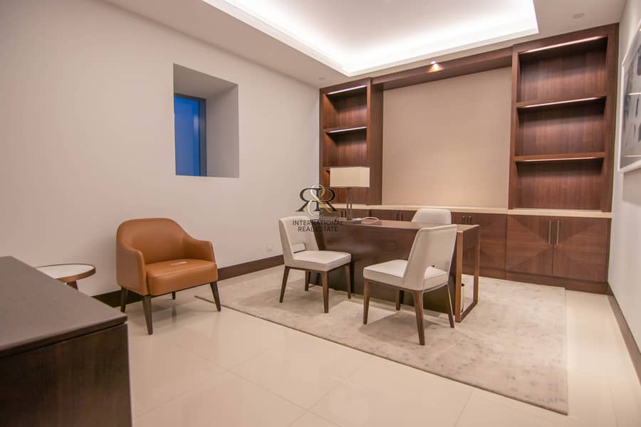 6 With 360 Video Tour | Furnished 1 Bedroom plus Study.