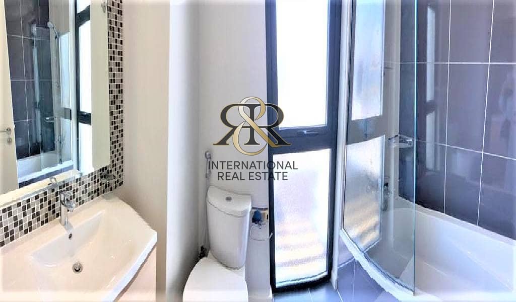 9 Spacious 3 Bedrooms + Maid | Very Well Maintained