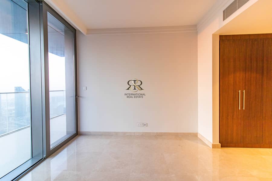 11 4 Bedrooms Burj Khalifa View