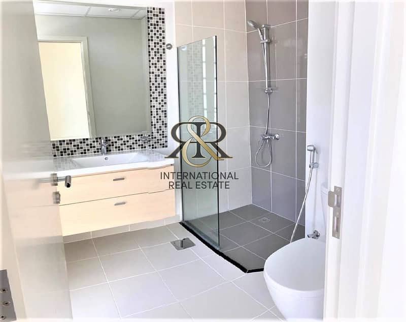 10 Spacious 3 Bedrooms + Maid | Very Well Maintained