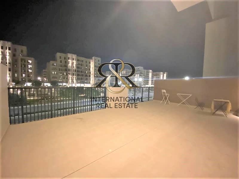 Massive Balcony | Spacious 1 Bedroom | Nice Layout Massive Balcony | Spacious 1 Bedroom | Nice Layout
