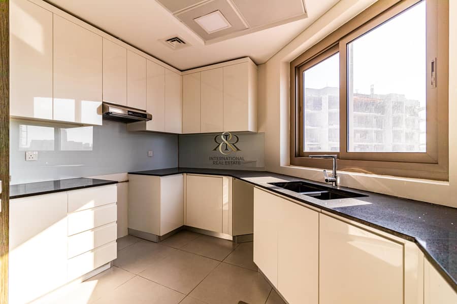 13 Corner Unit Brand New 1 Bedroom | Near Miracle Garden