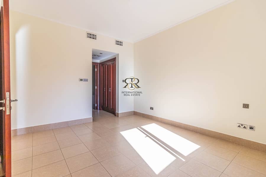 6 Spacious and Well Maintained 2 Bedrooms with balcony