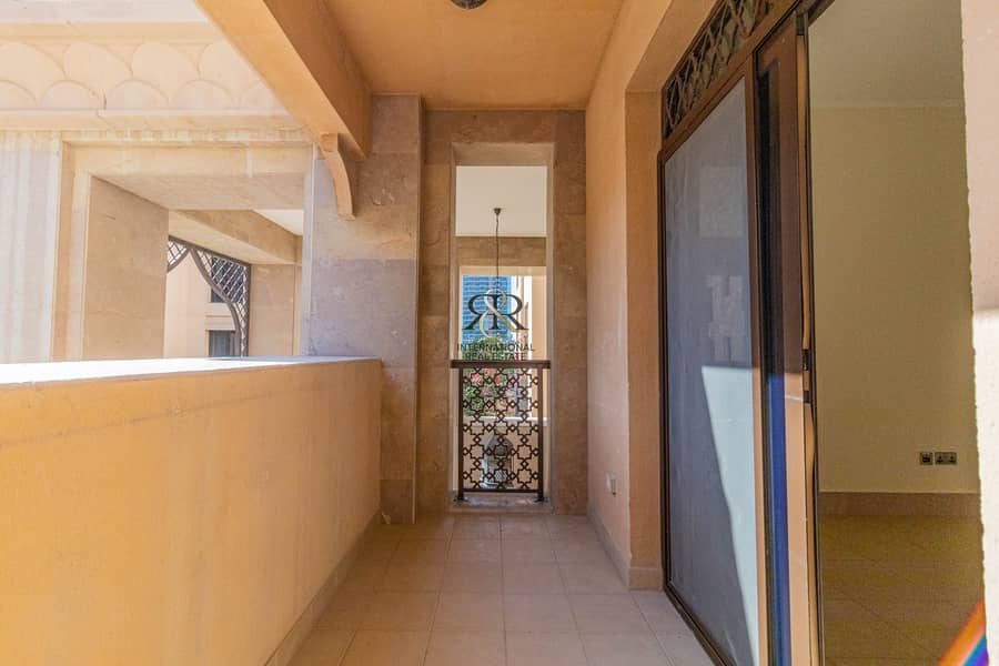 8 Spacious and Well Maintained 2 Bedrooms with balcony