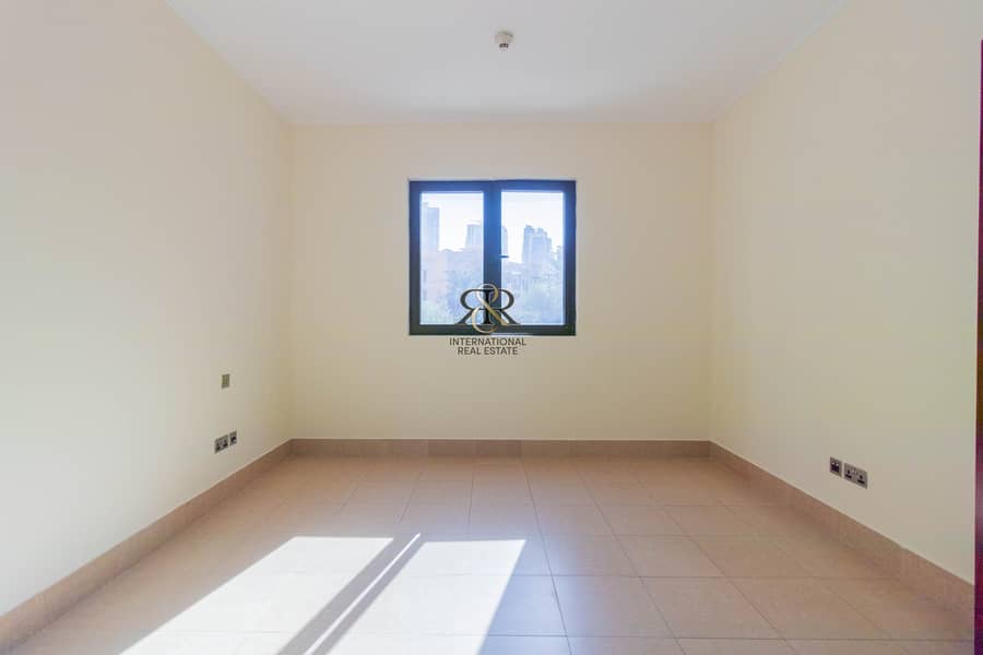 10 Spacious and Well Maintained 2 Bedrooms with balcony