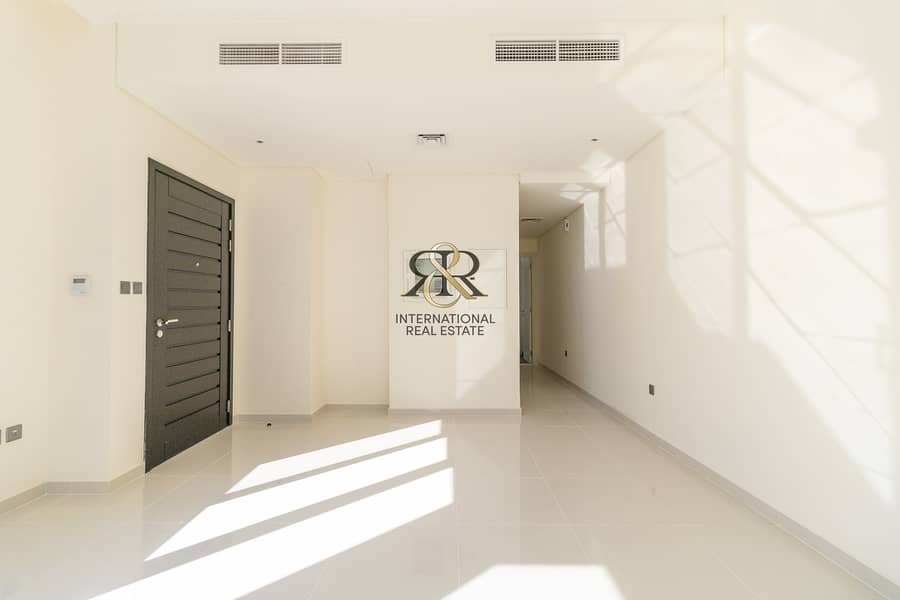 4 Brand New Spacious 3 Bedrooms with Balcony | Well Maintained