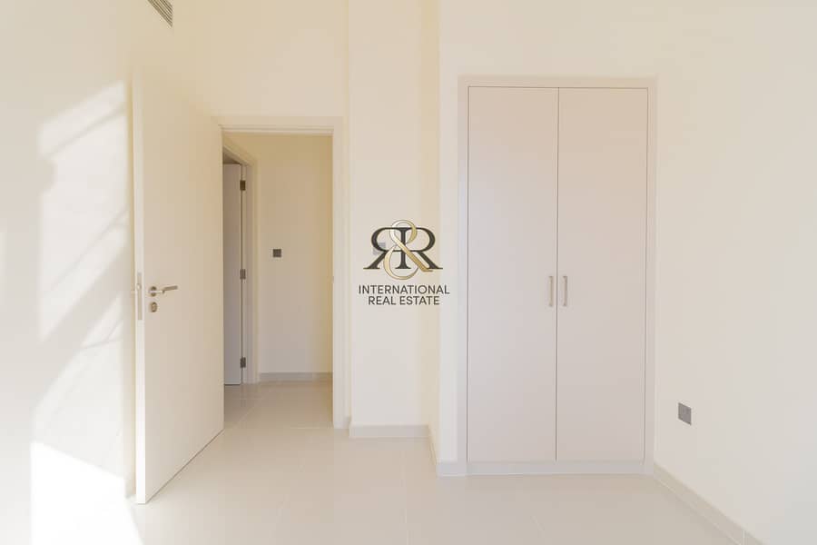 7 Brand New Spacious 3 Bedrooms with Balcony | Well Maintained