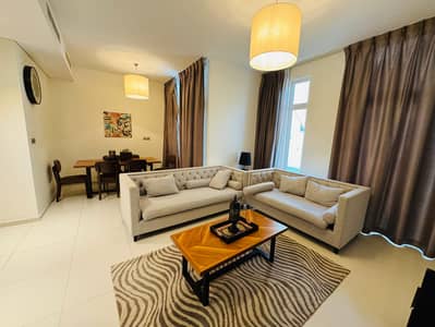 HUGE LAYOUT FULLY FURNISHED 3 BEDROOM WITH MAID AVAILABLE FOR RENT.