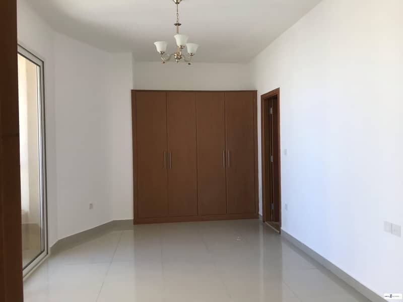 Best Deal of 1 Bedroom in Lakeisde Tower A IMPZ Just in 36000