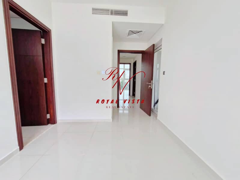 4 WhatsApp Image 2024-08-15 at 11.55. 11 AM. jpeg