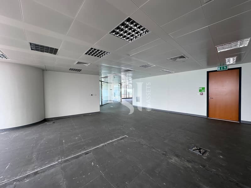 3 landmark office corniche abu dhabi (8). jpg