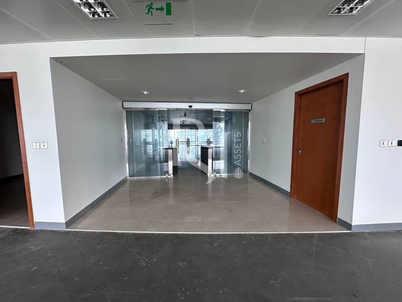 5 landmark office corniche abu dhabi (4). jpg