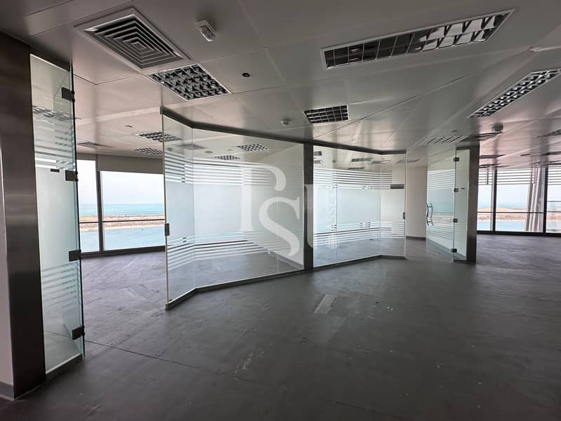 8 landmark office corniche abu dhabi (11). jpg