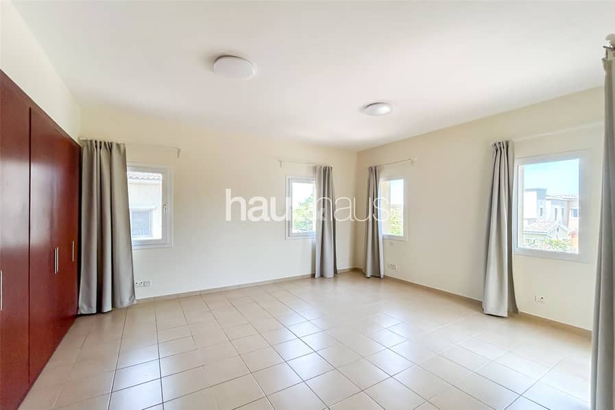 Type A | Single Row | Large Plot - Image 7