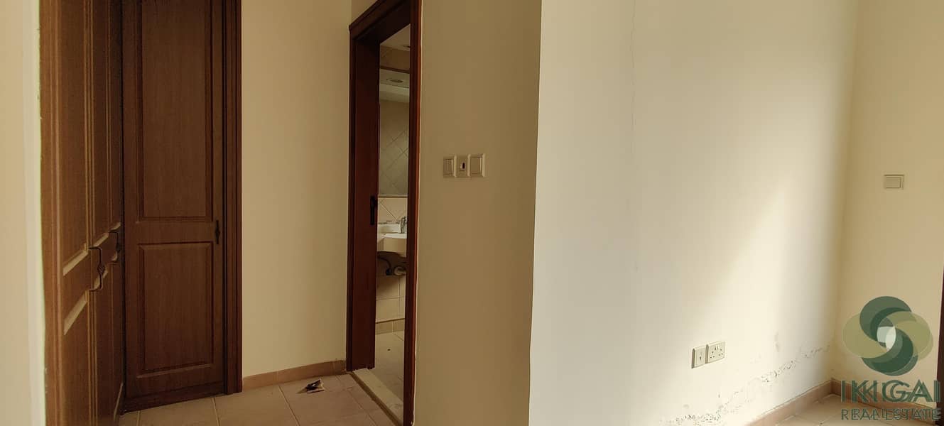7 One Month Free | Large Balcony | No Commission