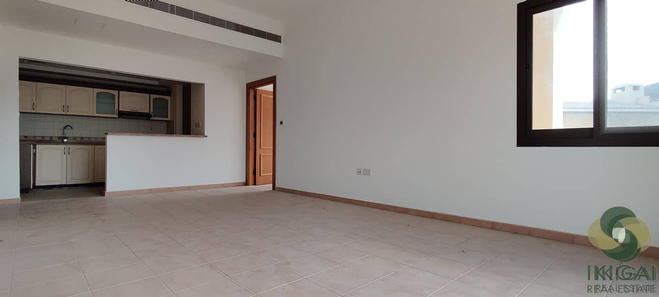 9 One Month Free | Large Balcony | No Commission
