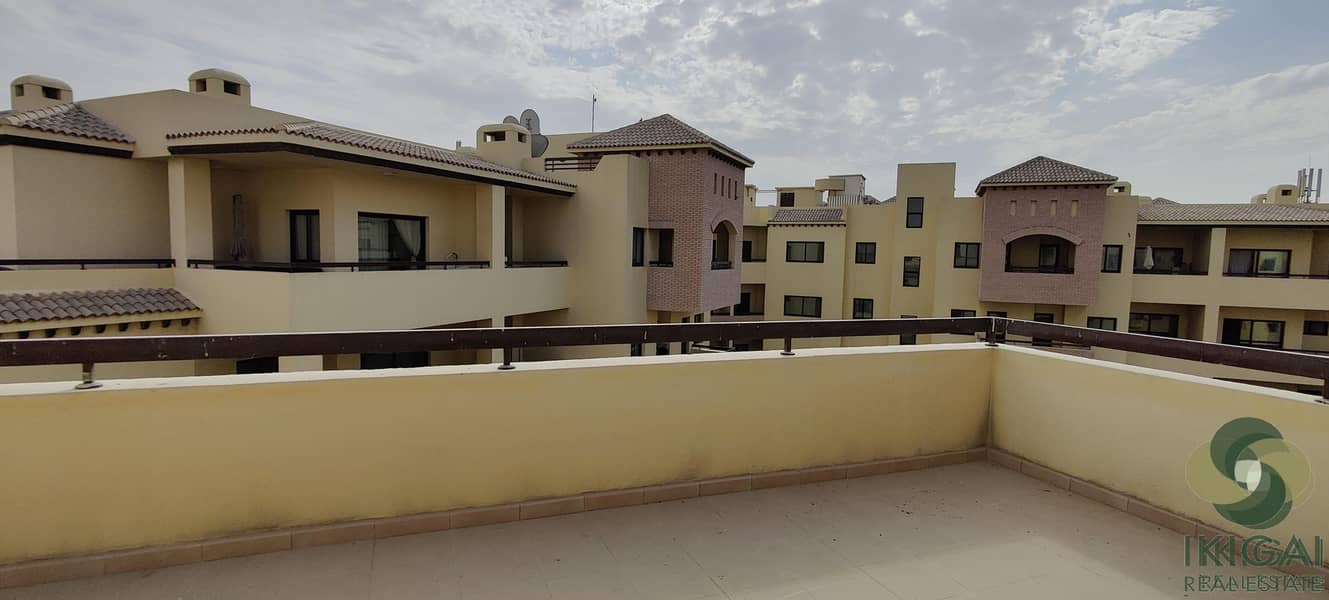 18 One Month Free | Large Balcony | No Commission