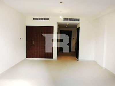 Spacious Studio in the heart of Downtown Spacious Studio in the heart of Downtown