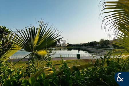 Lake View | Large Plot | Pool | VOT | 2 Bed