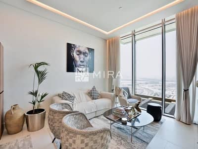 Above 20th floor|  Duplex unit | Office room